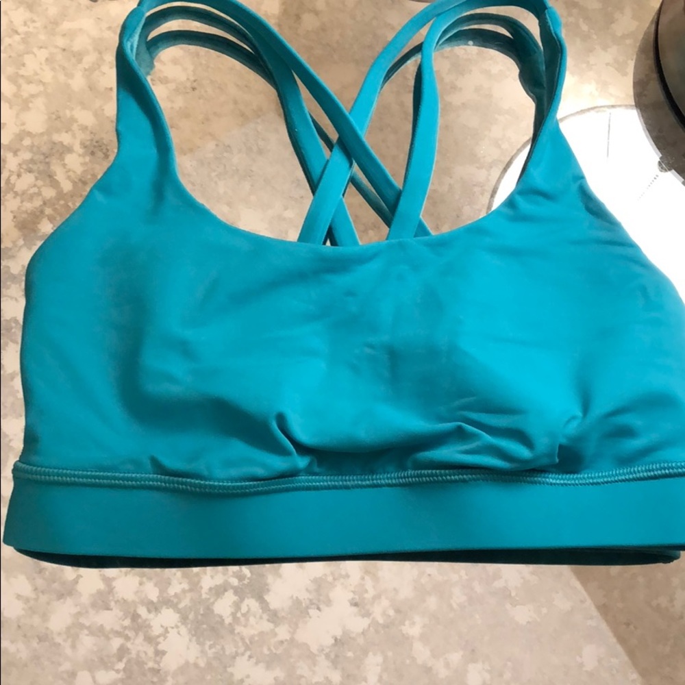 Lululemon Energy Bra Size 4 WORN ONCE